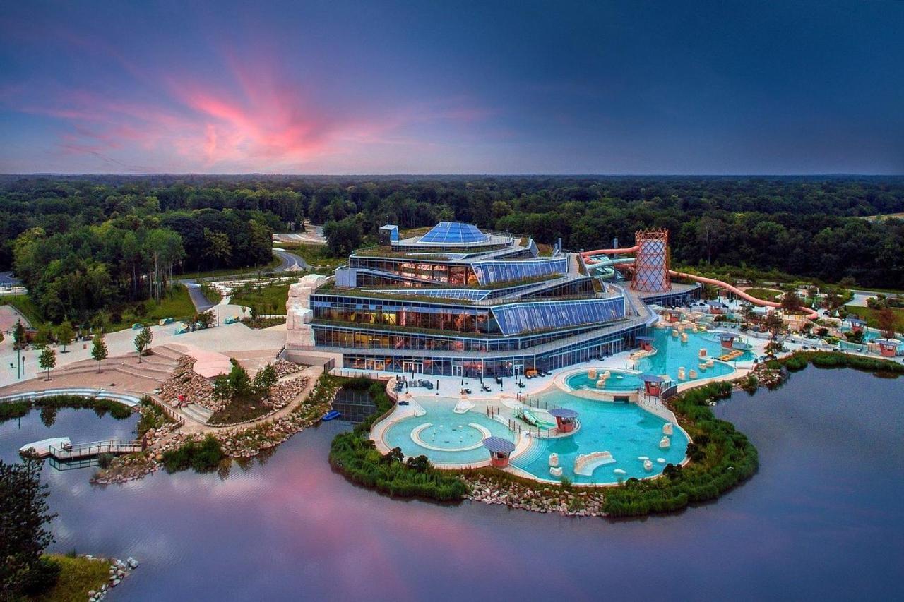 *disneyland-paris* 10 Pers, Wifi, 2 Parkings