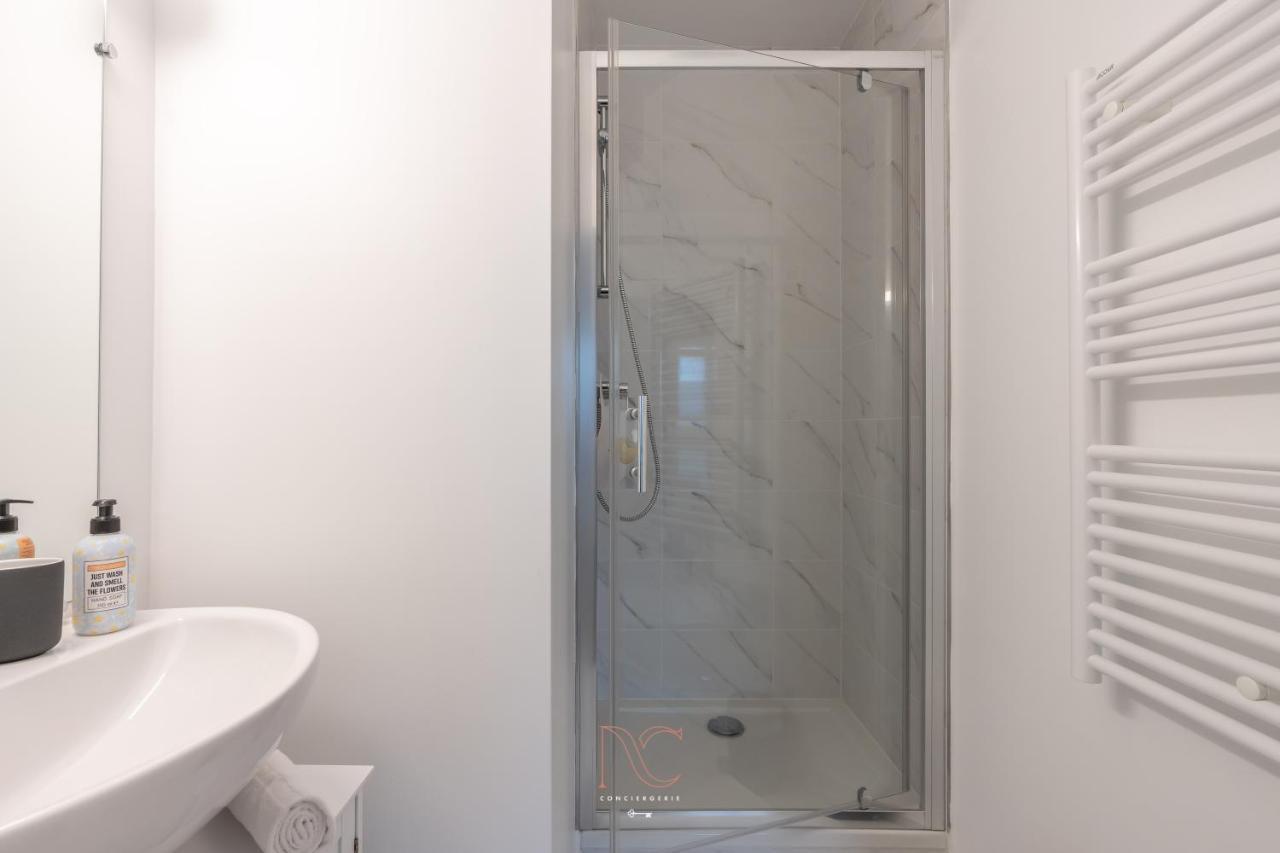 *disneyland-paris* 10 Pers, Wifi, 2 Parkings Apartment *